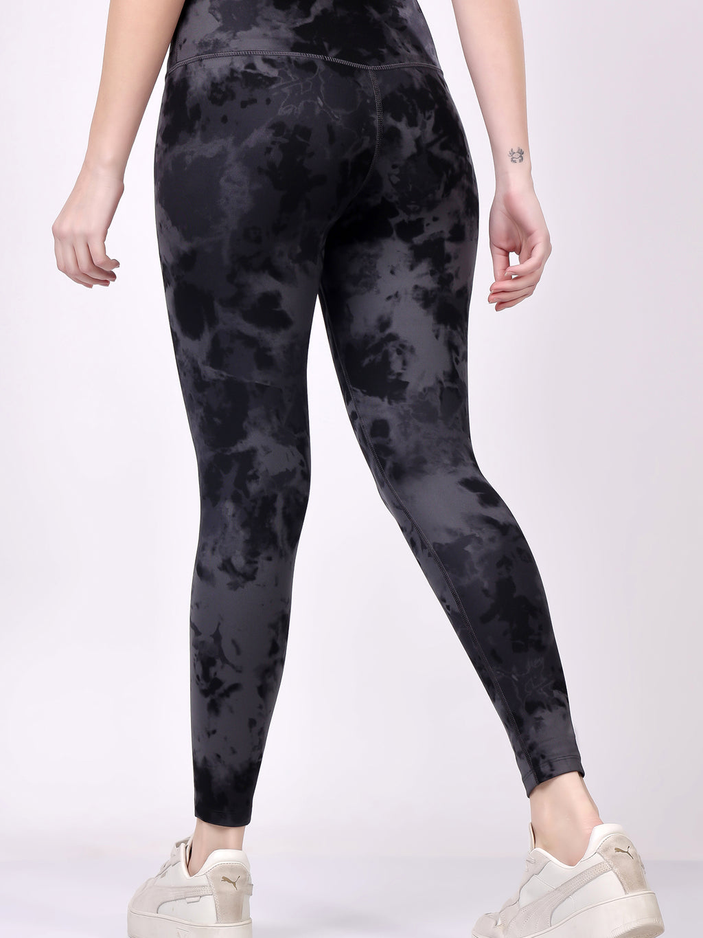 Black Printed Leggings – Trendy Look, Ultra Comfort, High Waist
