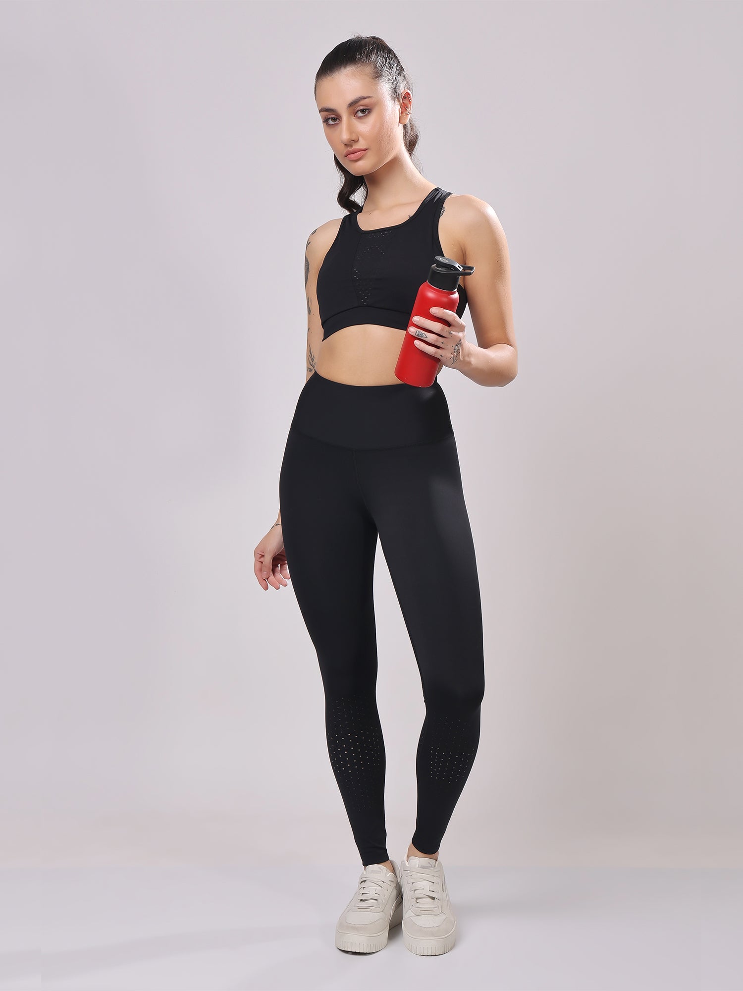 Premium Laser Black Leggings – Sleek Design, Sweat Proof, Perfect Stretch