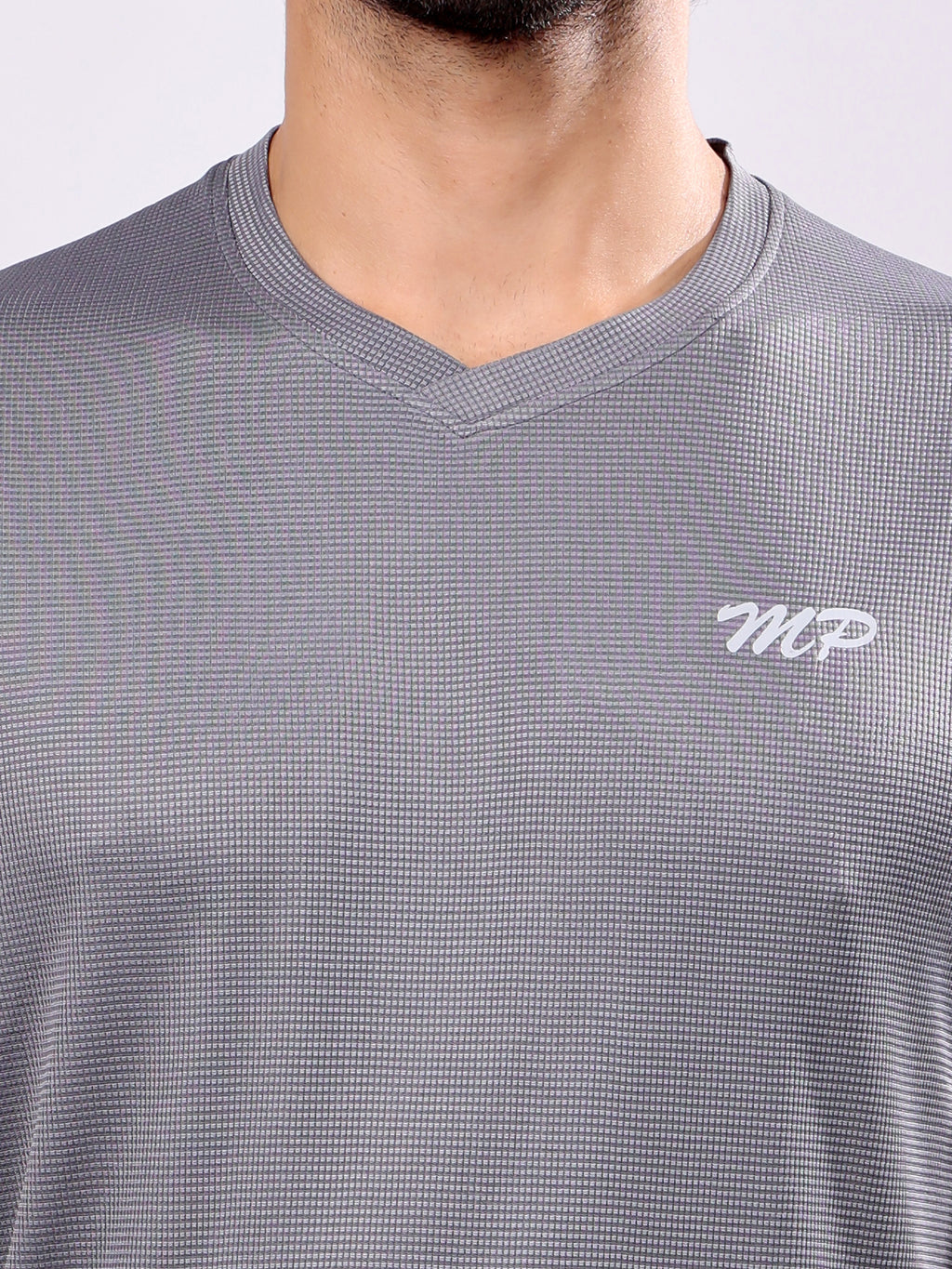 Plain Grey Round­Neck Tee