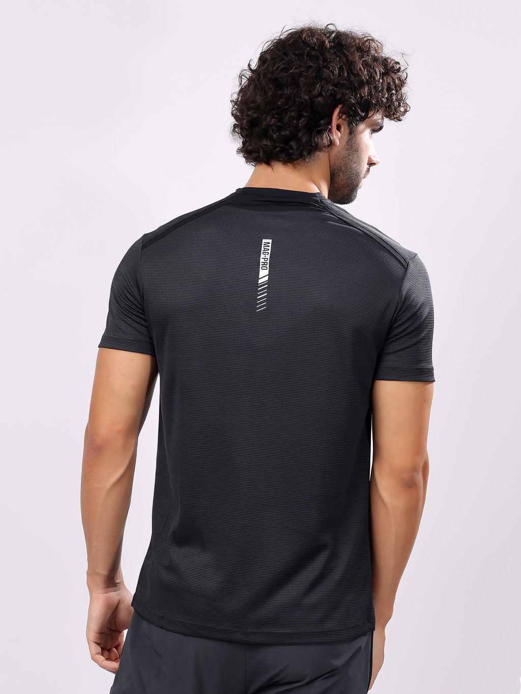 Plain Charcoal Black Round­Neck Tee