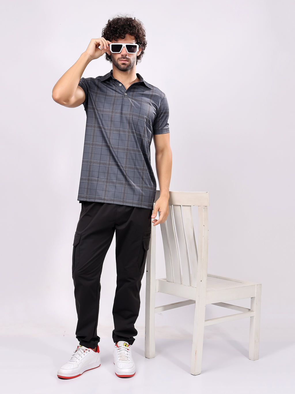 Checked Grey Collar T­-Shirt