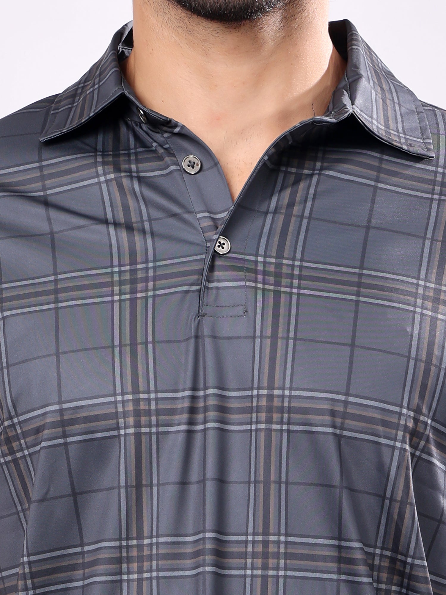 Checked Grey Collar T­-Shirt