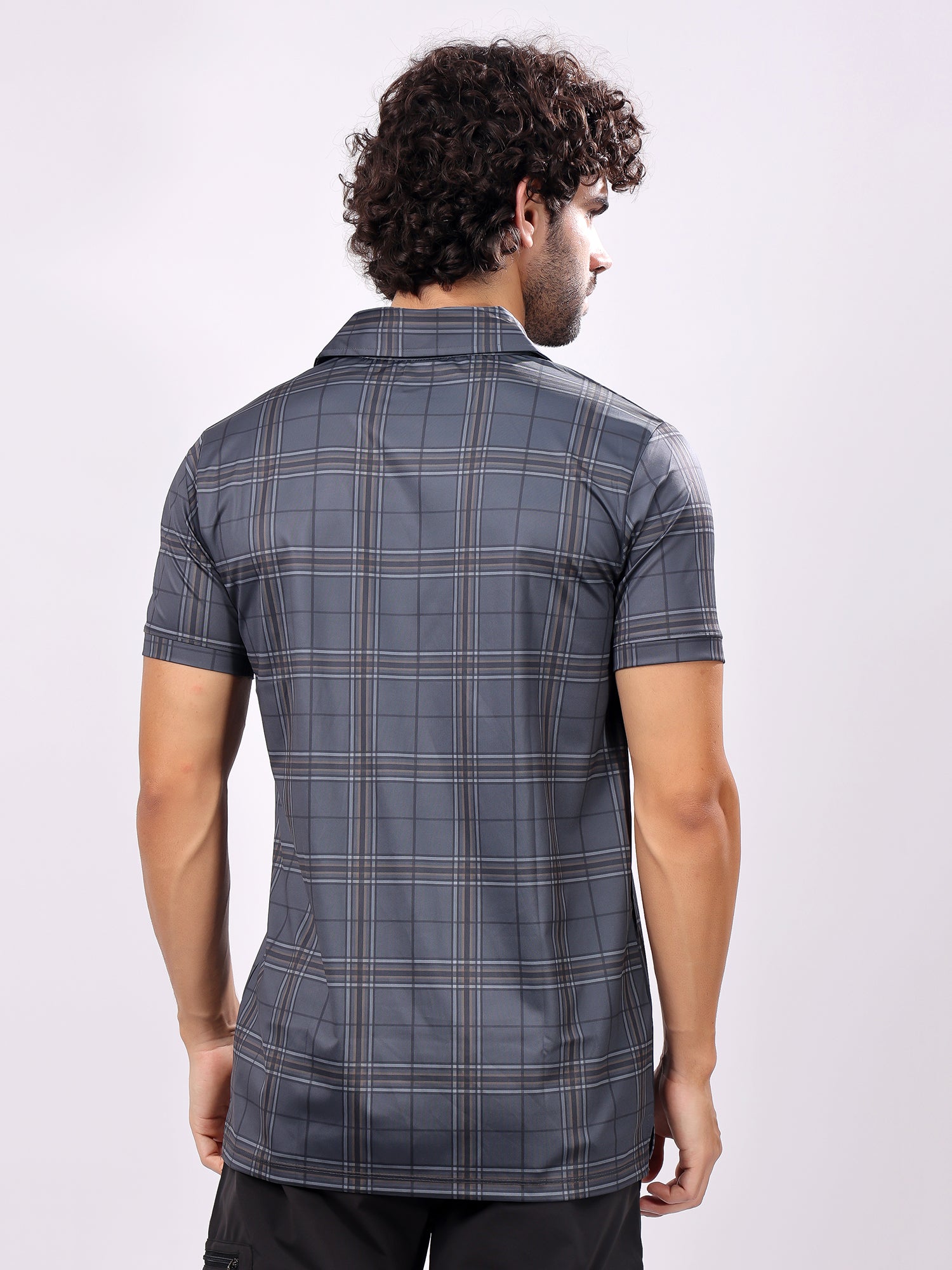 Checked Grey Collar T­-Shirt